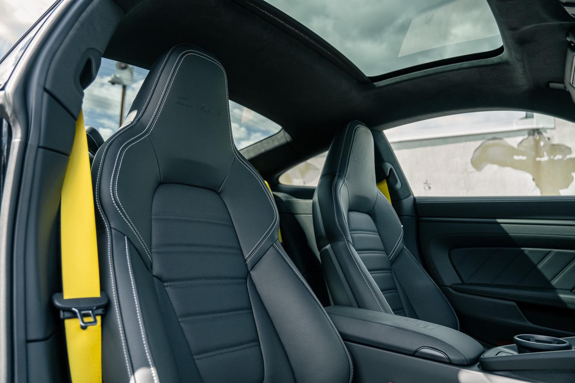 Porsche 911 Turbo S 2027